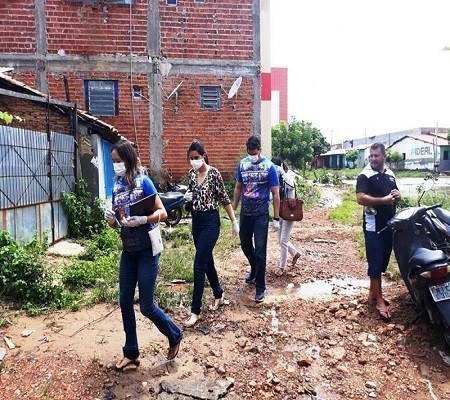 Equipe da SEMAS visita famílias do Bairro Chapadinha que também tiveram prejuízos com o rompimento da barragem 