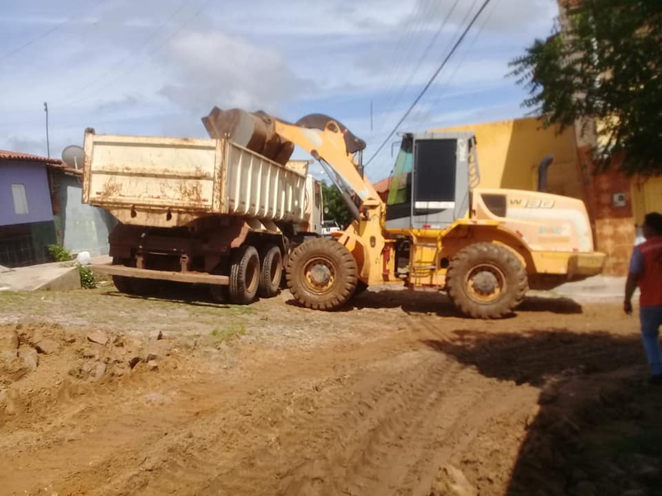 Prefeitura intensifica recuperação nas vias urbanas e rurais - Imagem 2