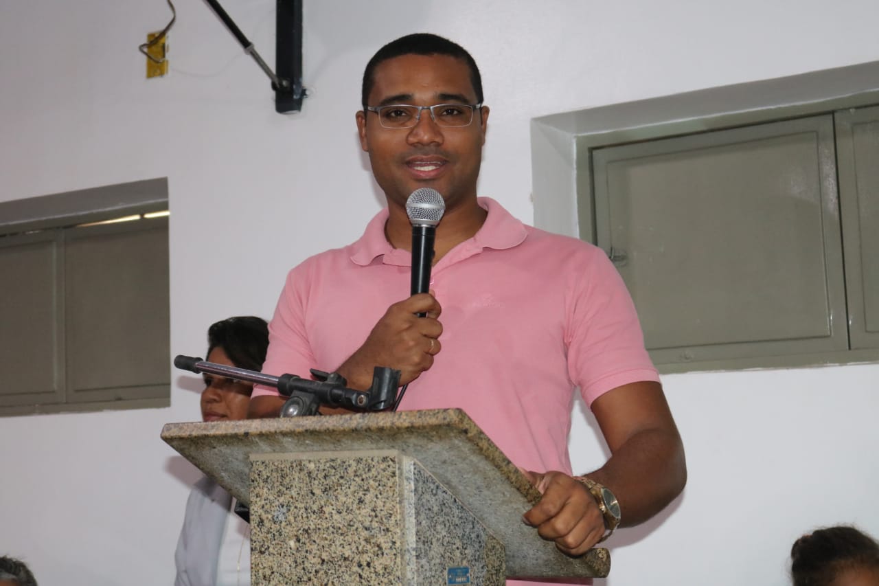 Mulheres de Monsenhor Gil ganham big festa em seu dia - Imagem 14