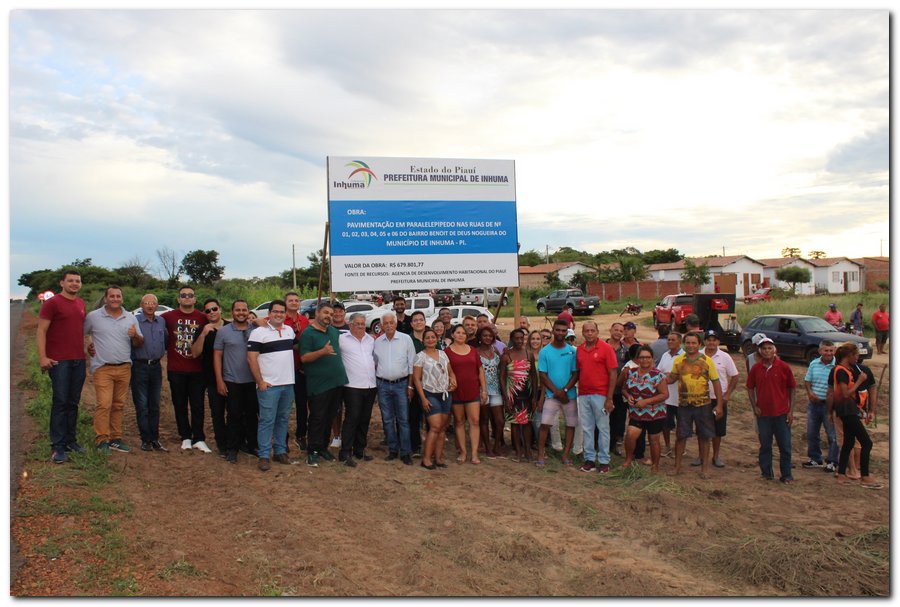 Prefeito Silva Júnior assina ordens de serviço para realização de obras  - Imagem 11