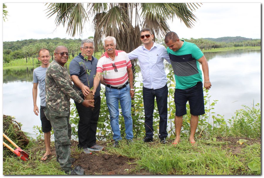 Mutirão realiza limpeza na Lagoa dos Banguês  - Imagem 9