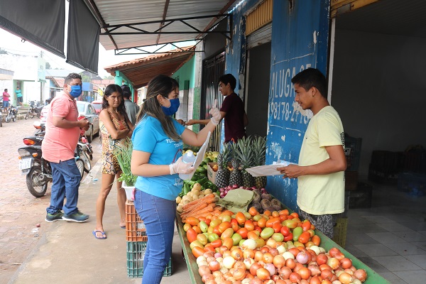Secretaria Municipal de Saúde distribuiu máscaras e álcool em gel  - Imagem 9