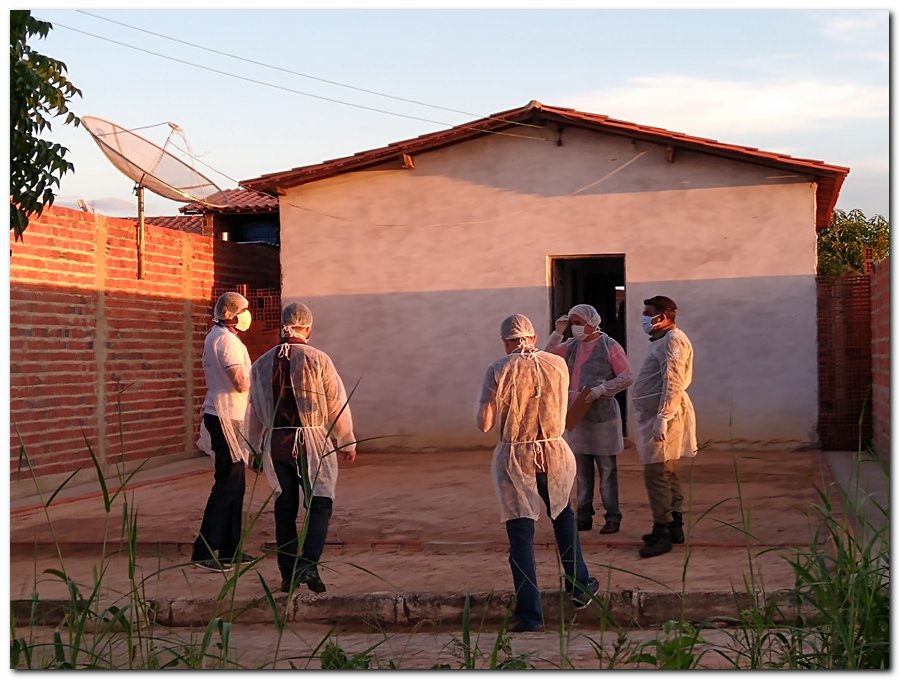 Mais um ônibus foi abordado pela equipe da saúde na tarde dessa segunda-feira (20) - Imagem 10