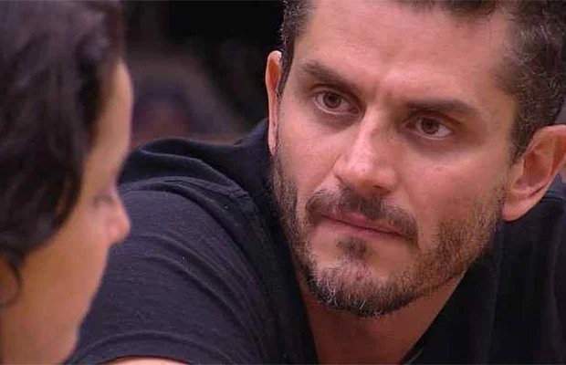 11 vezes que o Marcos do BBB 17 agiu como um típico machista 11 vezes que o Marcos do BBB 17 agiu como um típico machista