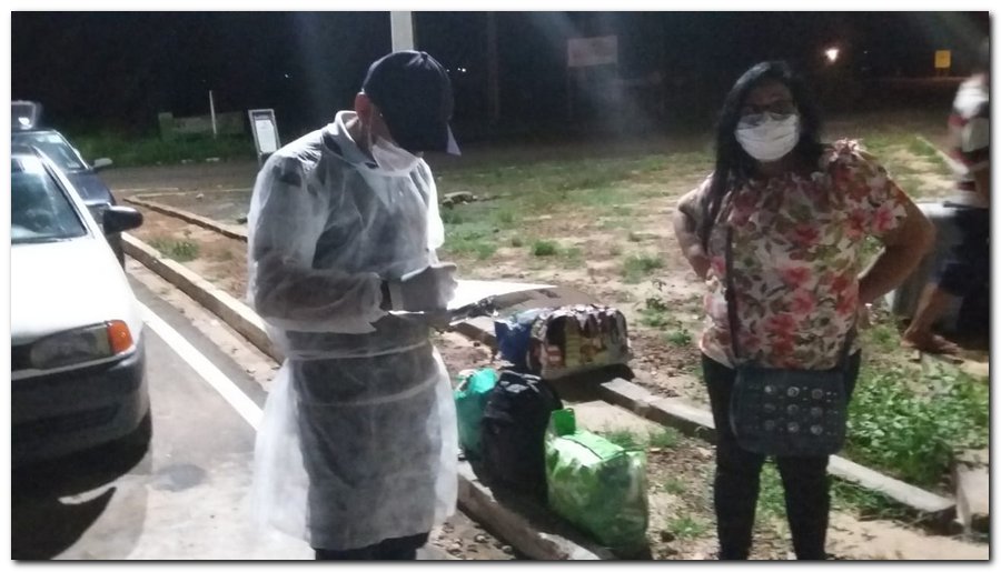 Passageiros que chegam de outros estados passam por triagem em Inhuma - Imagem 3