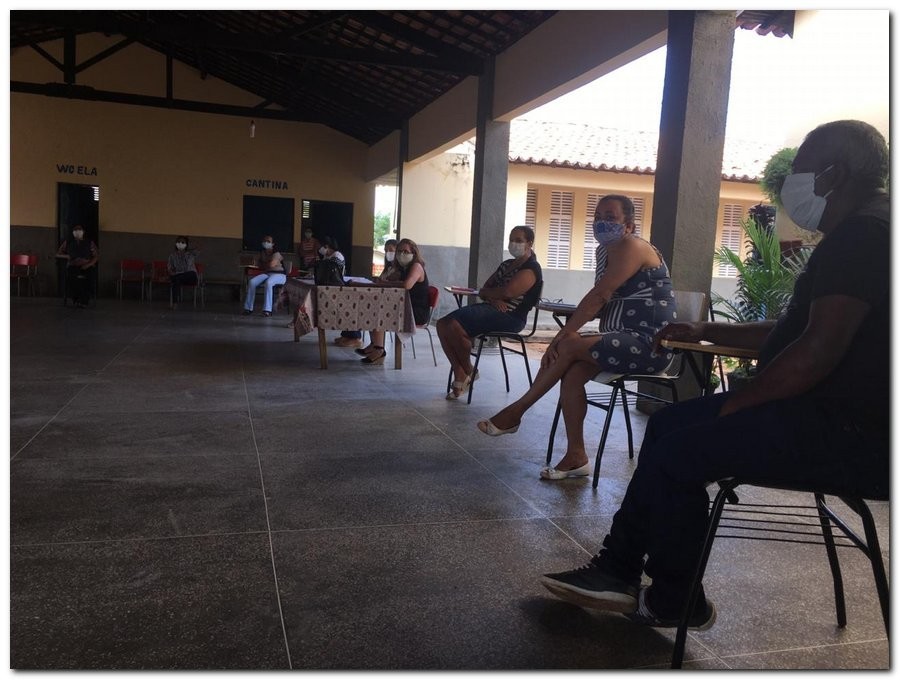 Reunião com a equipe técnica da SMEC