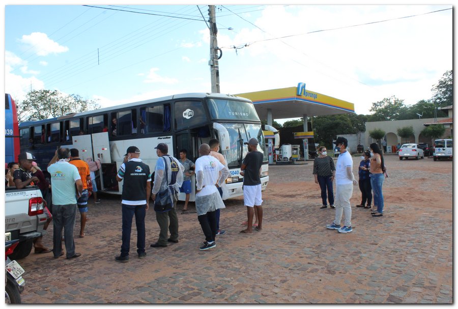 Equipe da Secretaria Municipal de Saúde realiza trabalho de Prevenção ao Covid-19 - Imagem 3