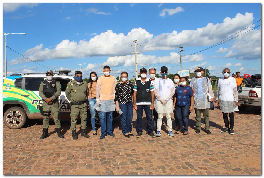 Equipe da Secretaria Municipal de Saúde realiza trabalho de Prevenção ao Covid-19 - Imagem 8