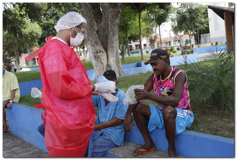 Profissionais realizam ações de prevenção ao Coronavírus  - Imagem 39