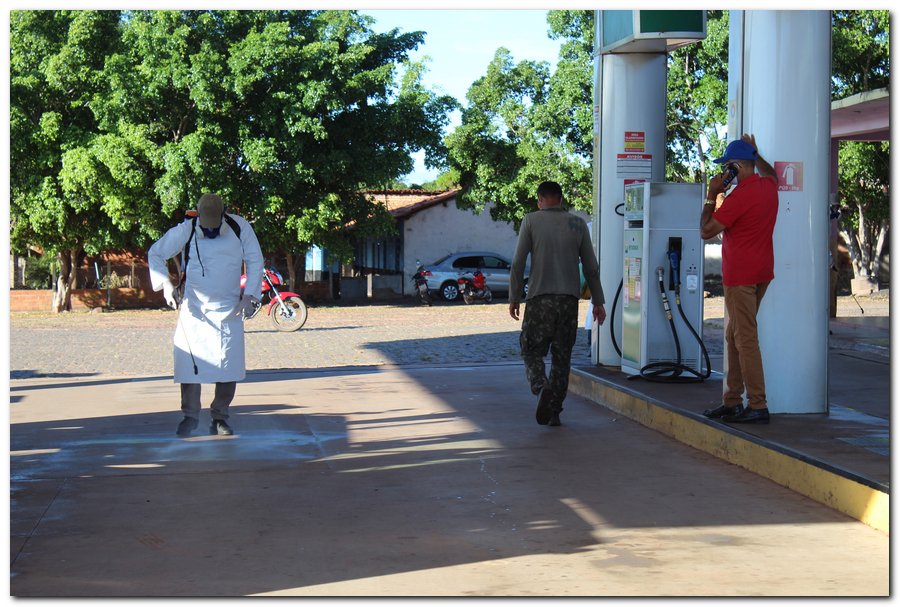Agentes de Endemias realizam ações de higienização em Inhuma - Imagem 10