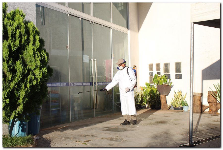 Agentes de Endemias realizam ações de higienização em Inhuma - Imagem 19