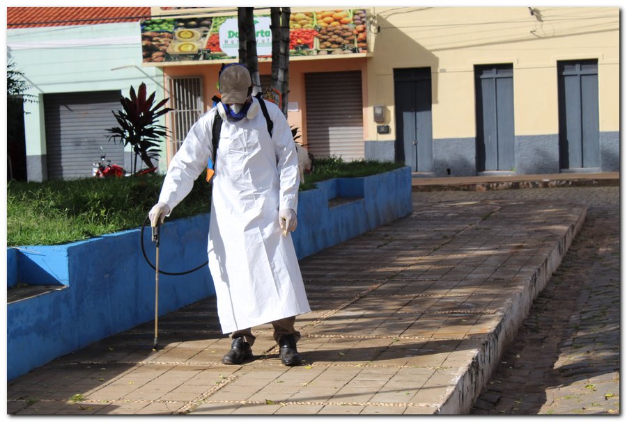 Agentes de Endemias realizam ações de higienização em Inhuma - Imagem 47