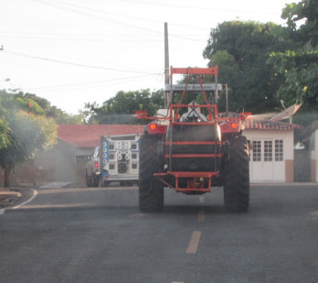 Em combate ao coronavírus Prefeitura realiza pulverização veicular nas vias de São João da Serra