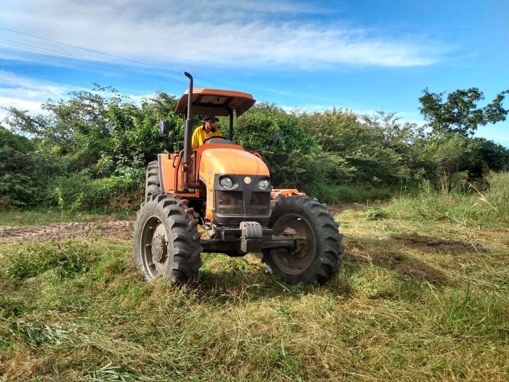 Apesar da crise da pandemia a prefeitura de Jatobá do Piauí e secretaria de agricultura levam incentivos aos produtores rurais do município.