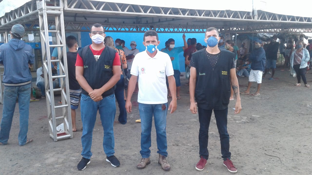 Prefeitura de Água Branca realiza ação para evitar aglomerações nas filas da Caixa Econômica - Imagem 1