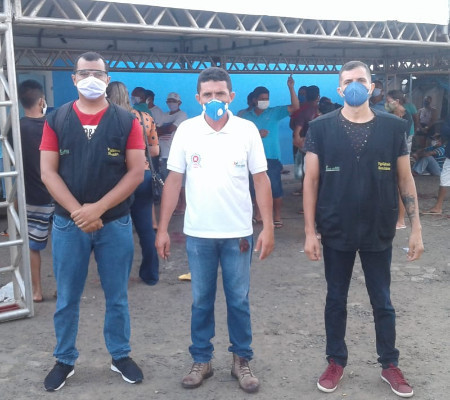 Prefeitura de Água Branca realiza ação para evitar aglomerações nas filas da Caixa Econômica