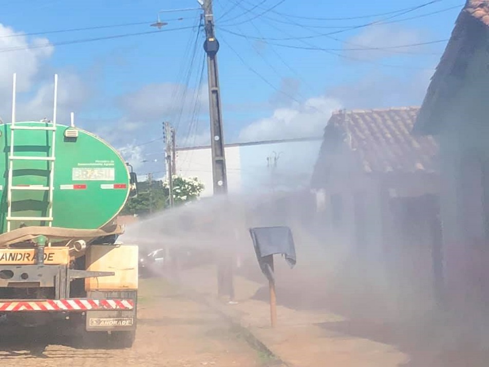 Equipes realizam sanitização nas ruas da cidade - Imagem 1