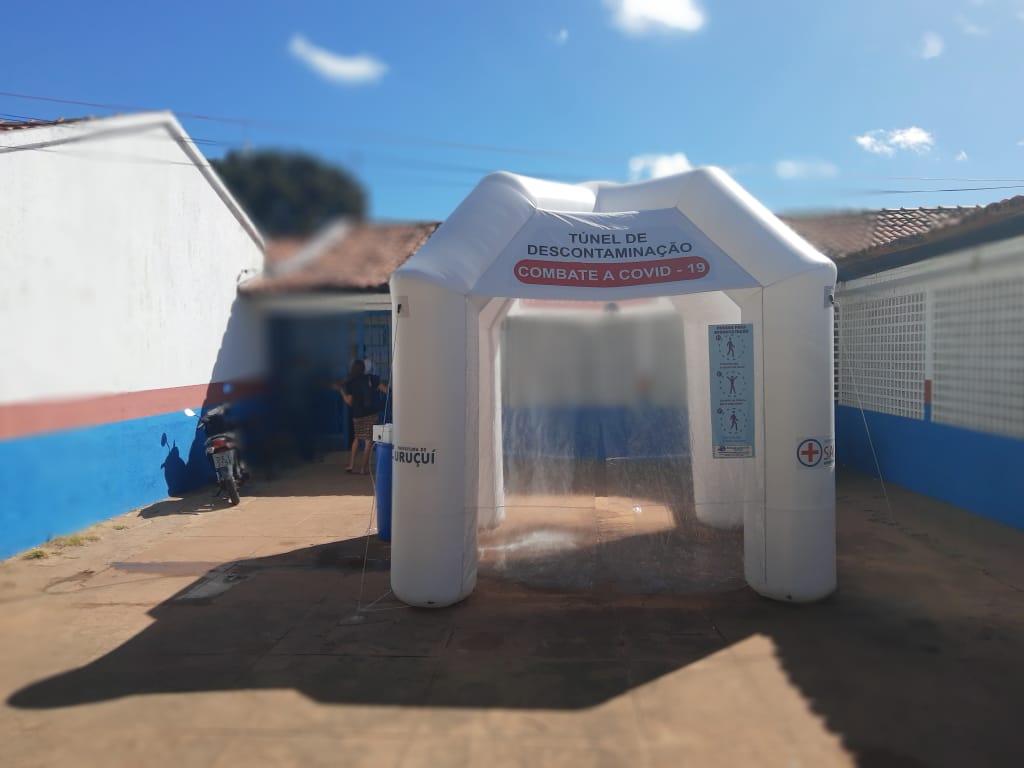 Tunel de desinfecção é instalado nas praças São Sebastião e Santo Antônio - Imagem 1