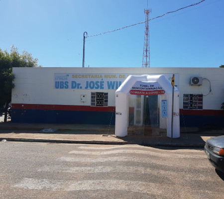 Tunel de desinfecção é instalado nas praças São Sebastião e Santo Antônio