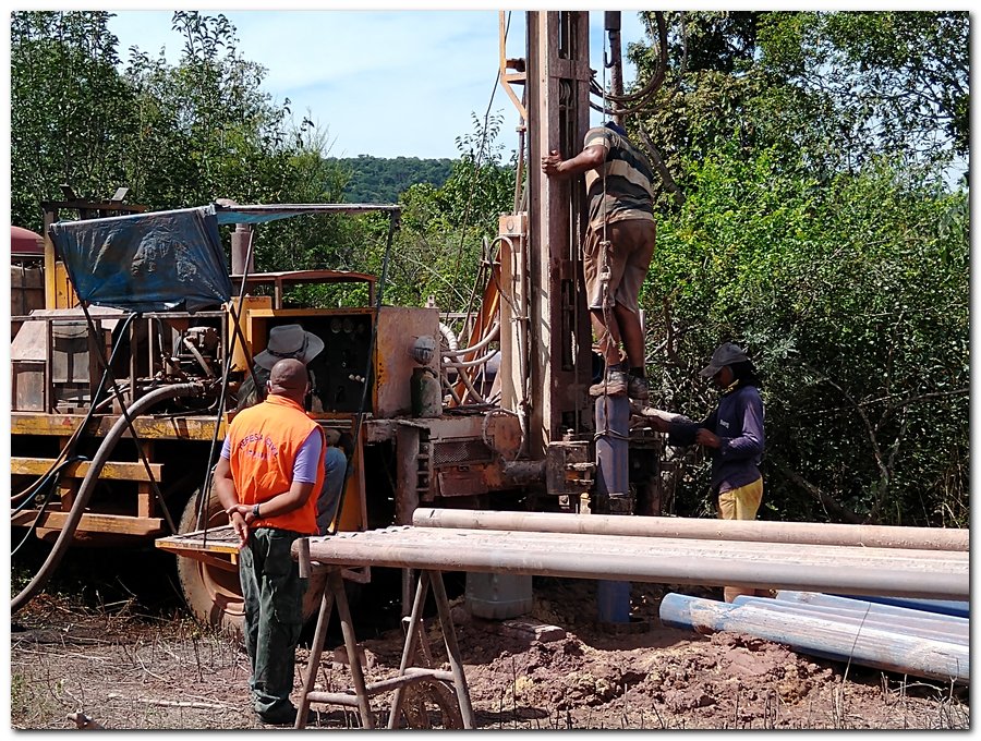 Chefe da Defesa Civil de Inhuma vistoria abastecimento de Água - Imagem 3