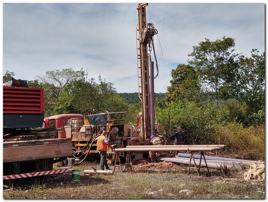 Chefe da Defesa Civil de Inhuma vistoria abastecimento de Água - Imagem 1