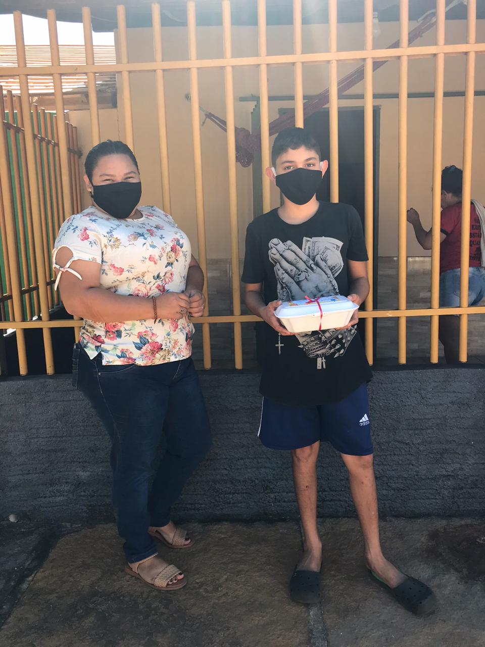 Secretaria municipal de assistência social de Jatobá do Piauí realiza o São João em casa - Imagem 13