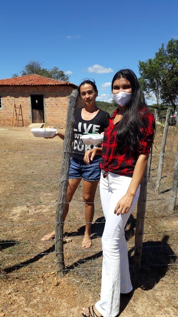 Secretaria municipal de assistência social de Jatobá do Piauí realiza o São João em casa - Imagem 14