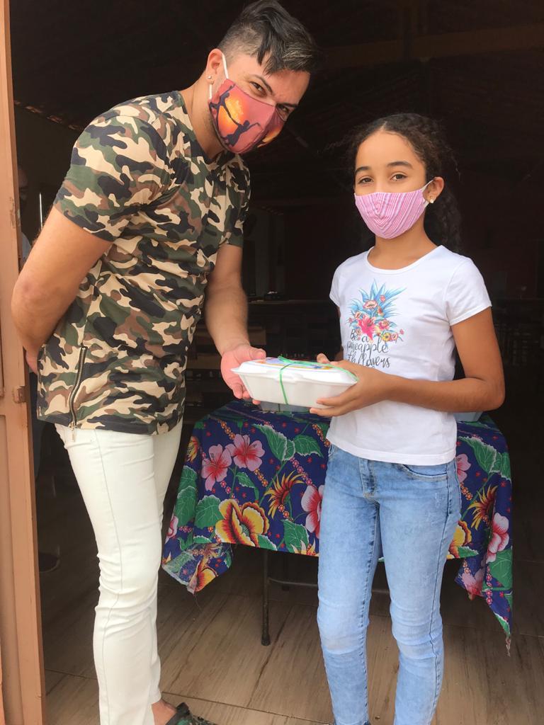 Secretaria municipal de assistência social de Jatobá do Piauí realiza o São João em casa - Imagem 5