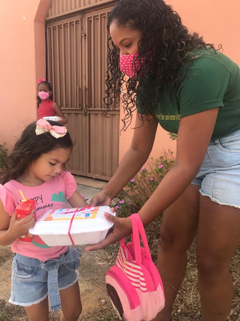 Secretaria municipal de assistência social de Jatobá do Piauí realiza o São João em casa - Imagem 2