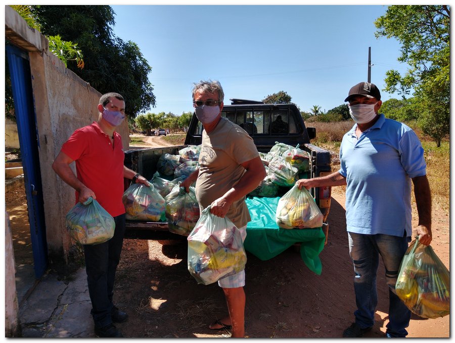 Prefeitura de Inhuma e Secretaria de Educação entrega Kits de Alimentação Escolar - Imagem 17