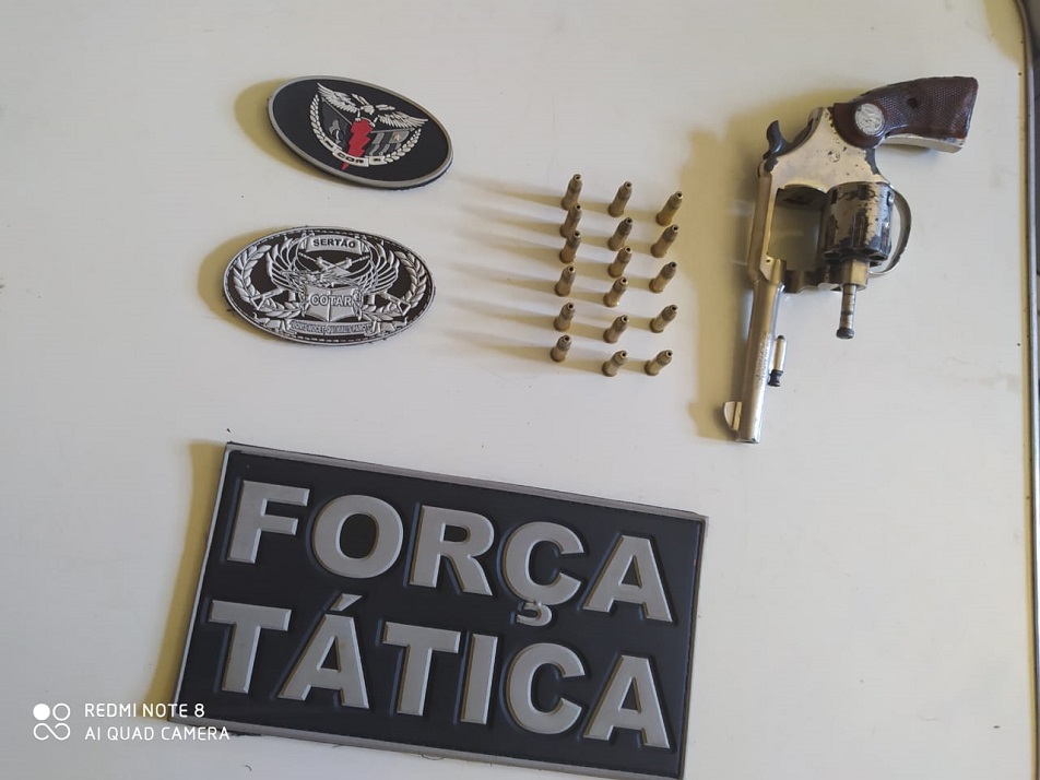 Polícia Militar apreende moto e arma de fogo na zona rural de São João do Arraial - Imagem 4