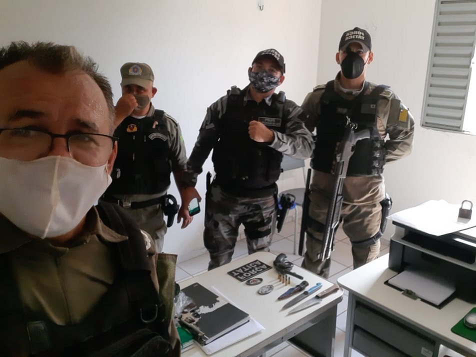 Polícia Militar apreende moto e arma de fogo na zona rural de São João do Arraial - Imagem 6