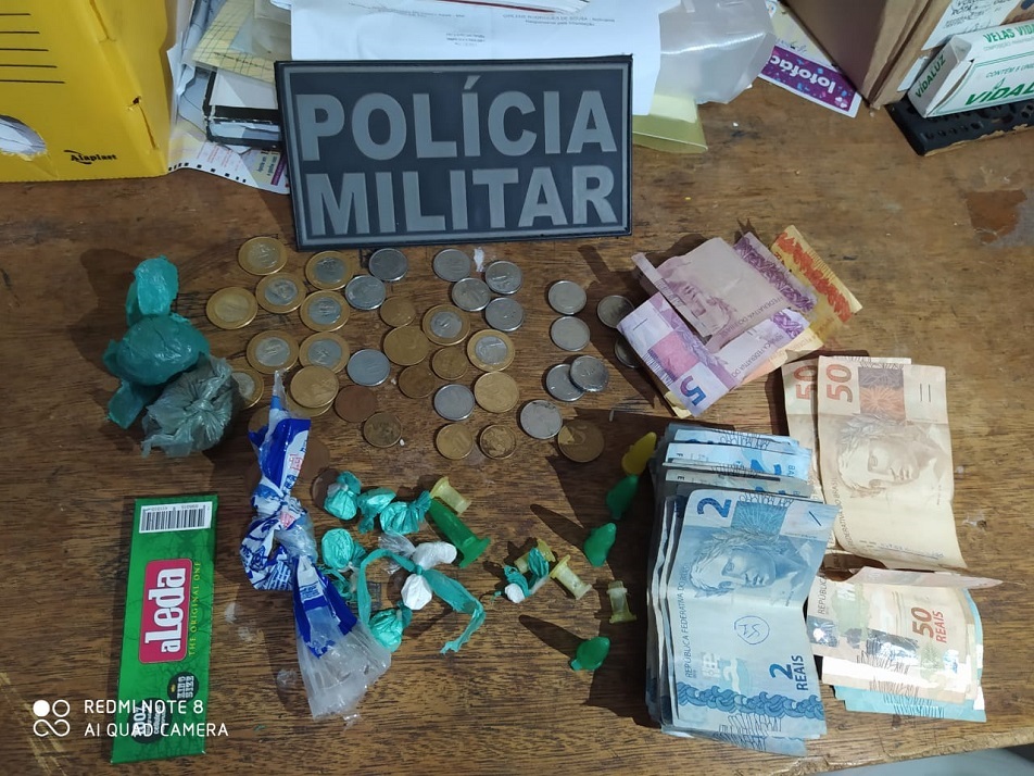 Polícia Militar apreende dois menores em posse de cocaína, maconha e um carro roubado   - Imagem 2