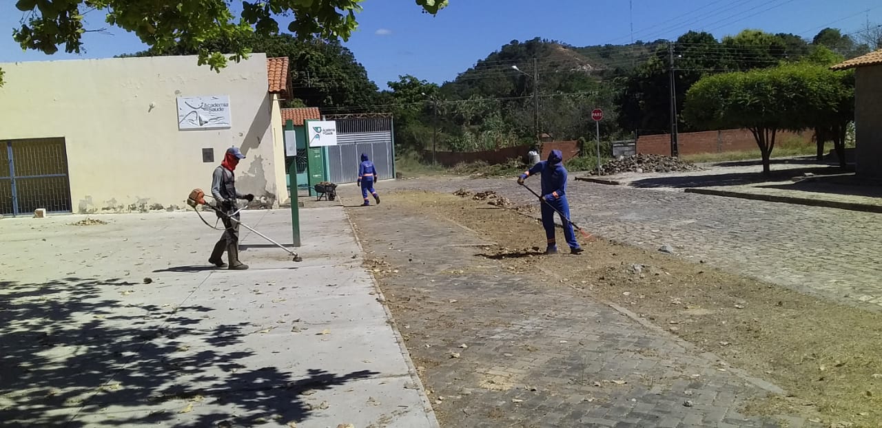 Prefeitura mantendo a limpeza dos logradouros públicos em dia - Imagem 8
