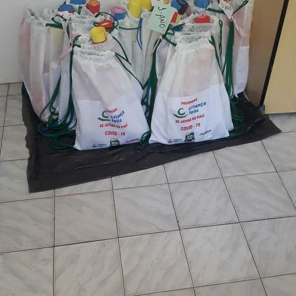 Jatobá do Piauí dá início a entrega de kits de proteção aos usuários do Programa Criança Feliz no município  - Imagem 4