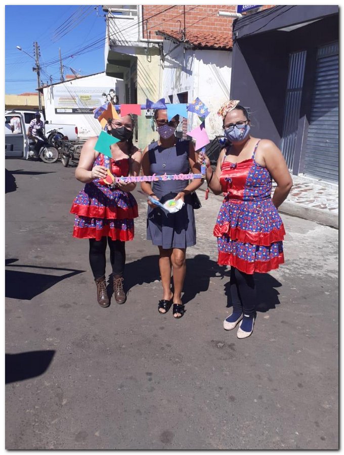 SEMTAC realiza festa junina para o Grupo da Melhor Idade - Imagem 6