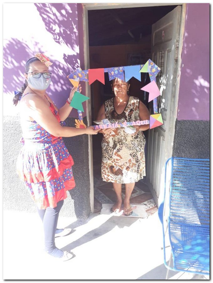 SEMTAC realiza festa junina para o Grupo da Melhor Idade - Imagem 5