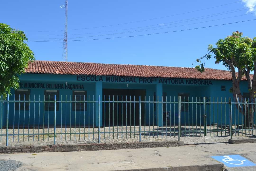 Escola Antônia Noronha, antigo Shopping, de cara nova. Mais um trabalho da prefeitura de Monsenhor Gil - Imagem 1