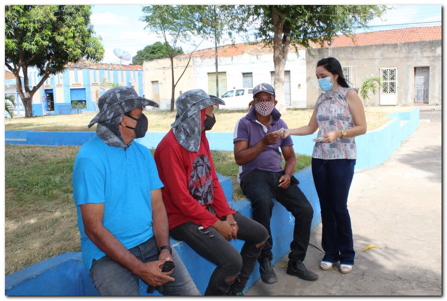 Gestão distribui máscaras para profissionais da limpeza e realiza testagem em agentes de endemias - Imagem 4