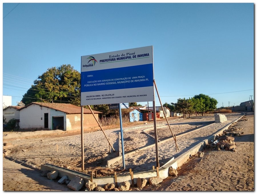 Construção de Praça no Bairro Sossego