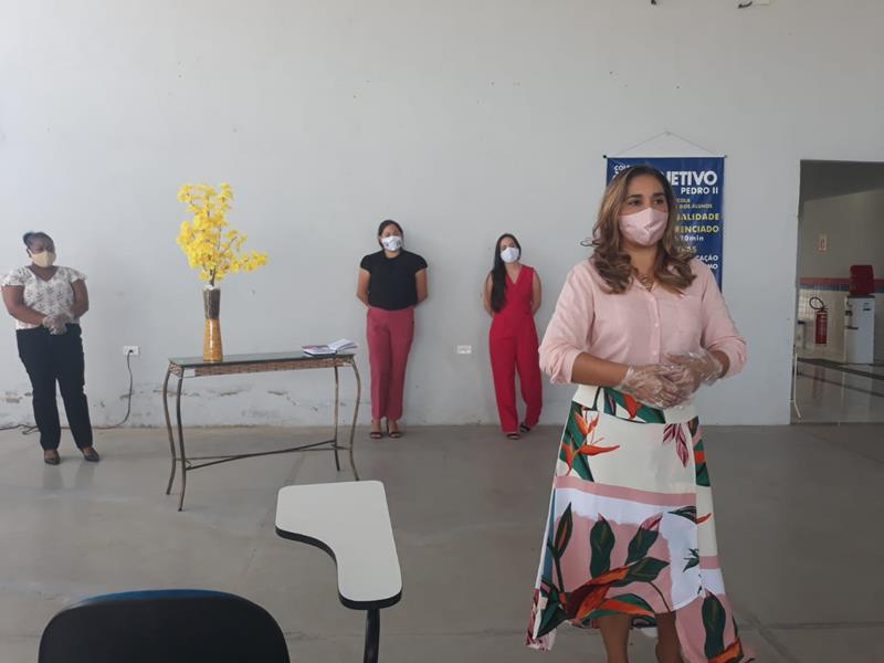 Pais relatam que educação do colégio Objetivo de Pedro II é eficiente  - Imagem 18