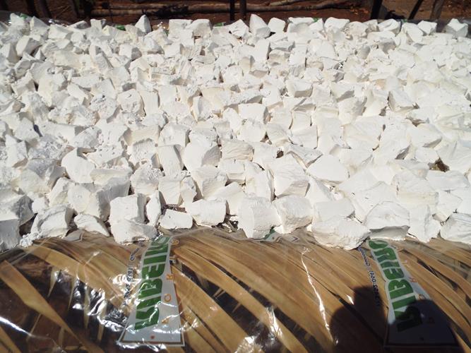 Cultura da farinhada ainda resiste ao tempo - Imagem 13