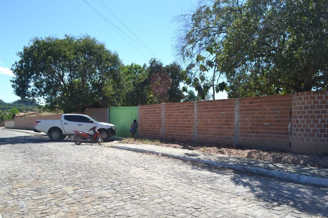 Mais uma escola reformada e aguardando pela volta dos alunos em Monsenhor Gil - Imagem 7