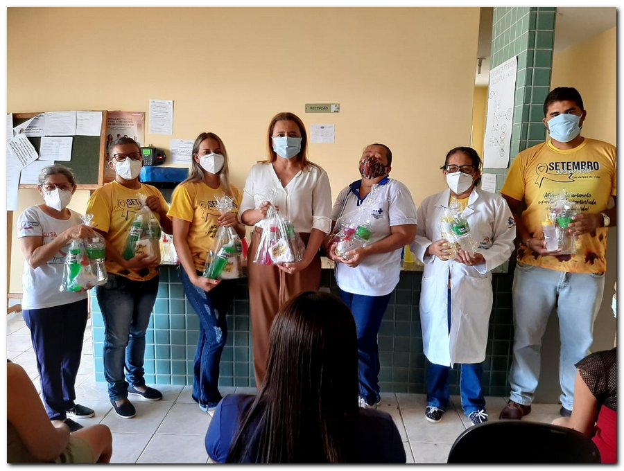 Secretaria de Saúde realizou entrega de kits de higiene - Imagem 8