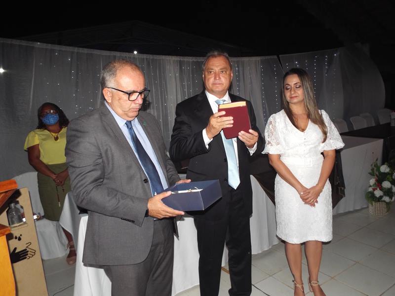 Milton Brandão: Evangelista Resende e Reinaldo Sotero são empossados como prefeito e vice de Milton Brandão - Imagem 4