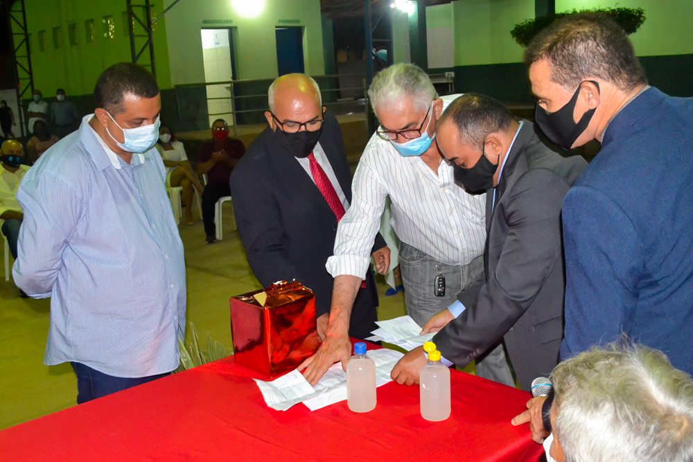Vereadores, Prefeito e Vice Prefeito são empossados em Joaquim Pires - Pi - Imagem 12