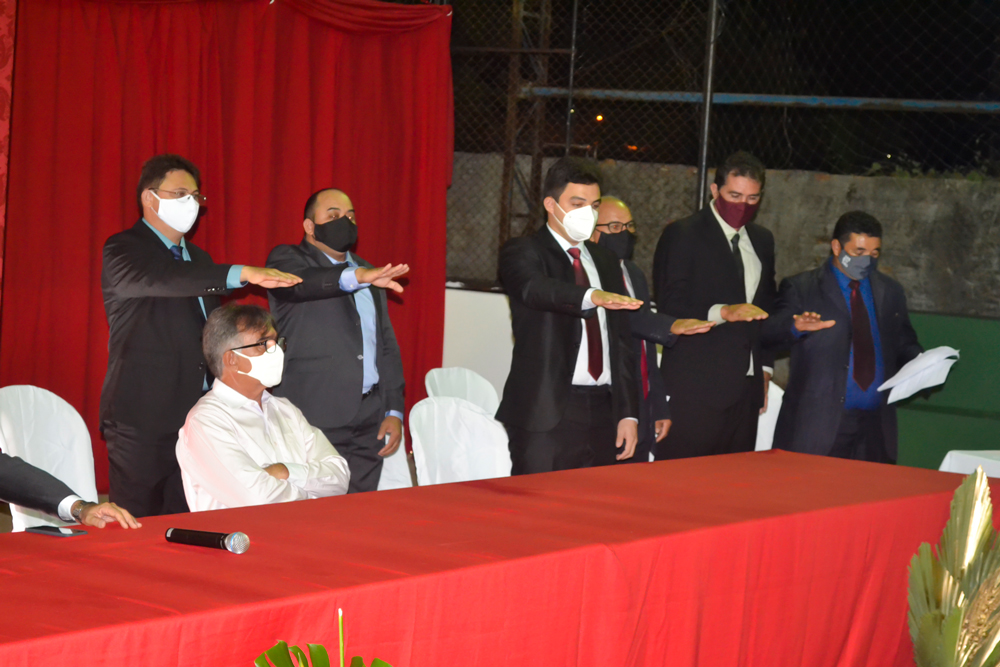 Vereadores, Prefeito e Vice Prefeito são empossados em Joaquim Pires - Pi - Imagem 10