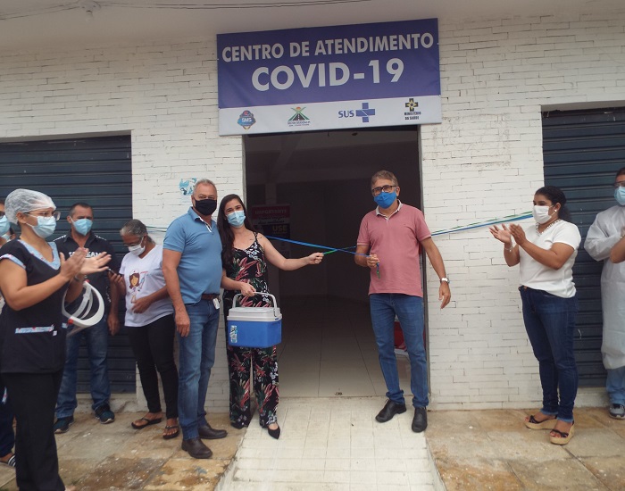 Milton Brandão: Inaugura Centro de Atendimento a Covid-19 com vacinação para 29 funcionários da saúde - Imagem 7