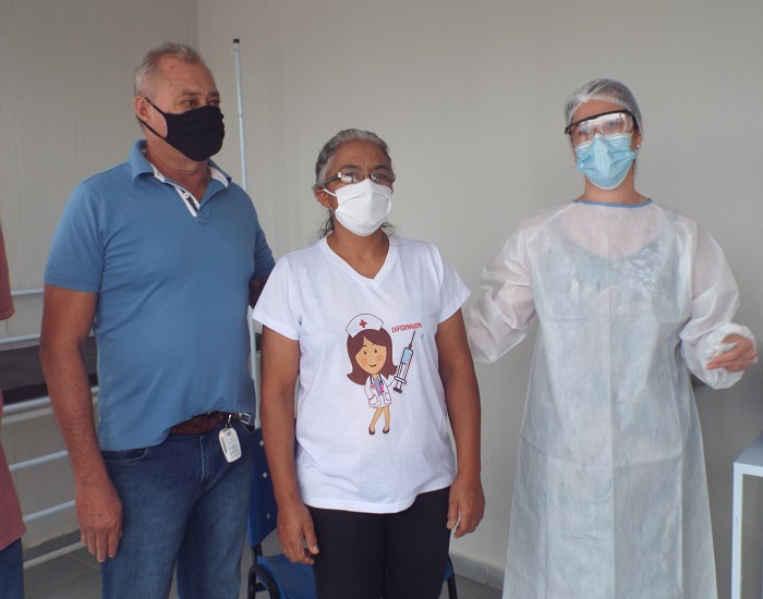 Milton Brandão: Inaugura Centro de Atendimento a Covid-19 com vacinação para 29 funcionários da saúde - Imagem 11