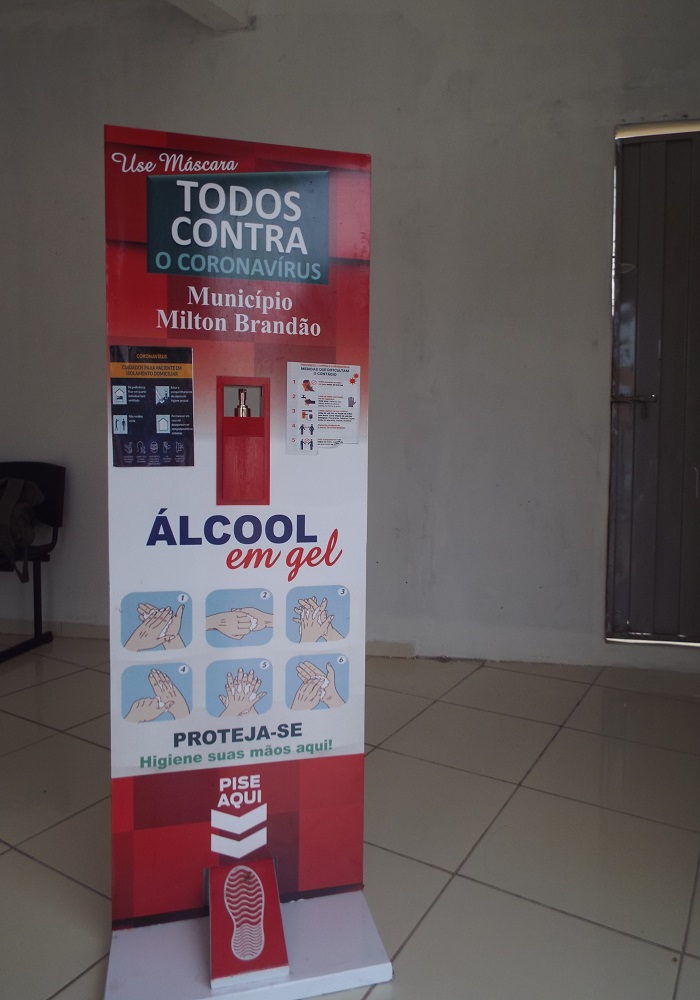 Milton Brandão: Inaugura Centro de Atendimento a Covid-19 com vacinação para 29 funcionários da saúde - Imagem 4